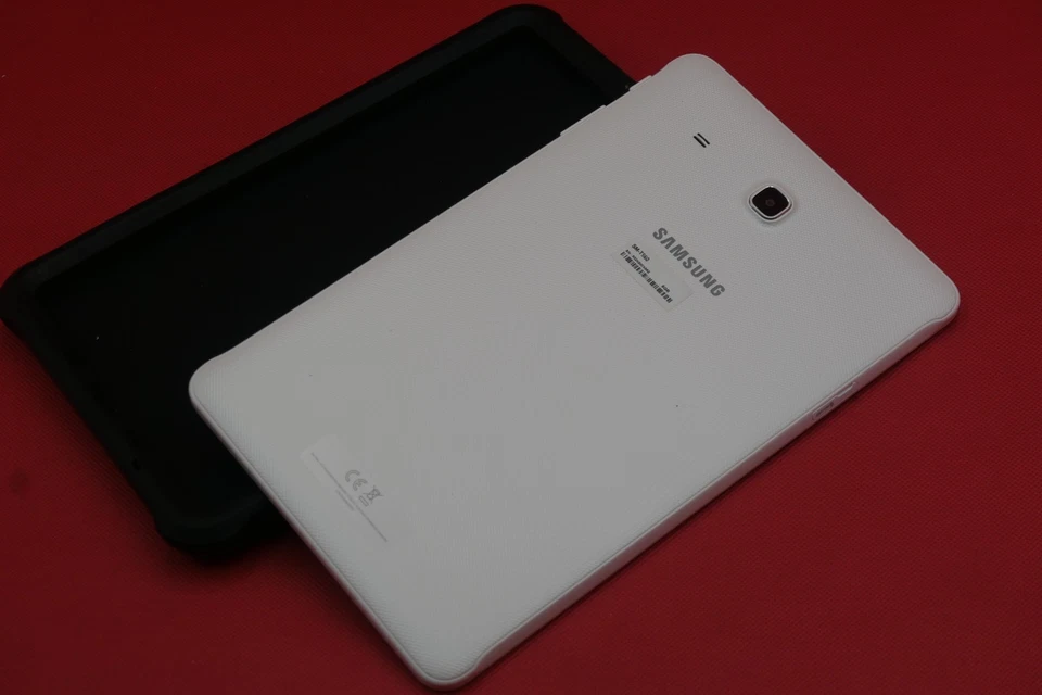 Samsung Galaxy TAB E SM-T560 9.6 WI-FI 8GB 1.5GB MB Android Tablet Excellent - Image 3 of 4