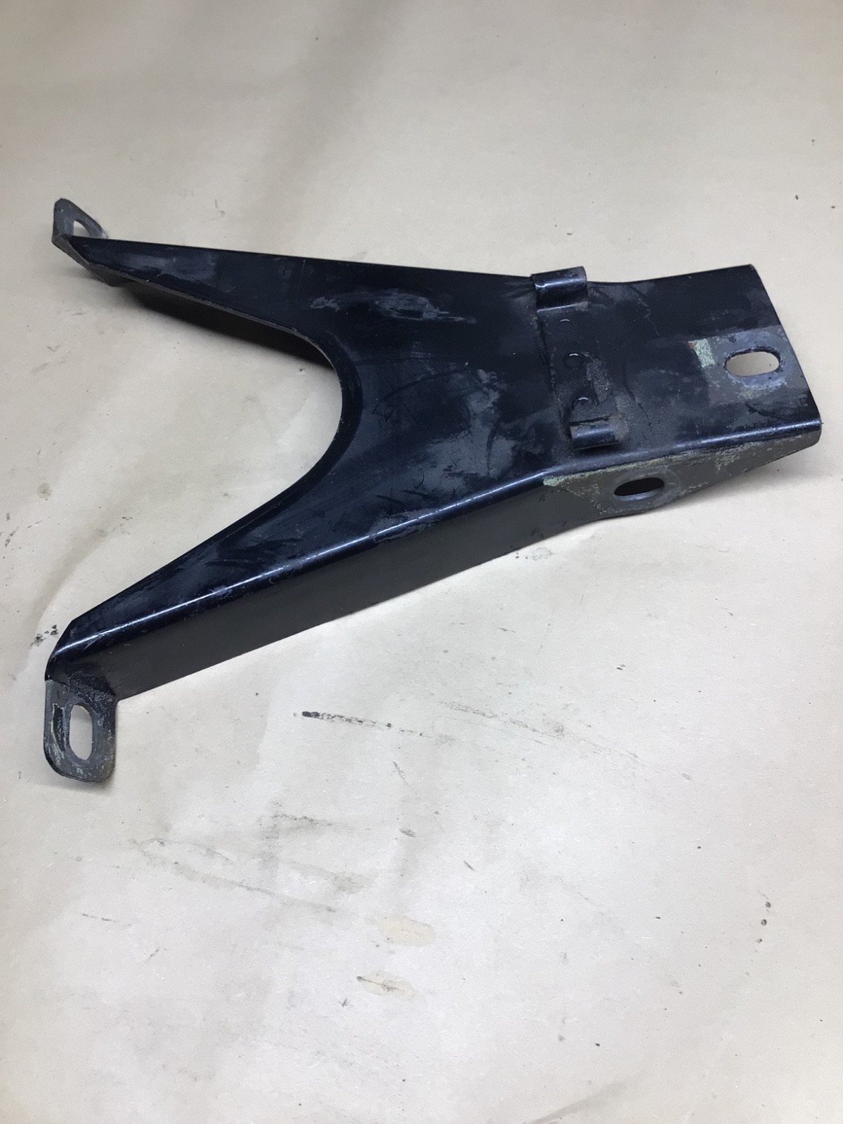 1966-80 Rolls Royce Silver Shadow Wraith II Transmission Shifting Box Brackets