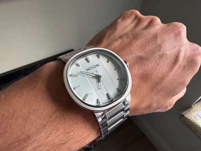 Nixon The Capital Automatic Uhr Für Herren Aus Edelstahl, Sehr Guter Zustand - Bild 1 von 4