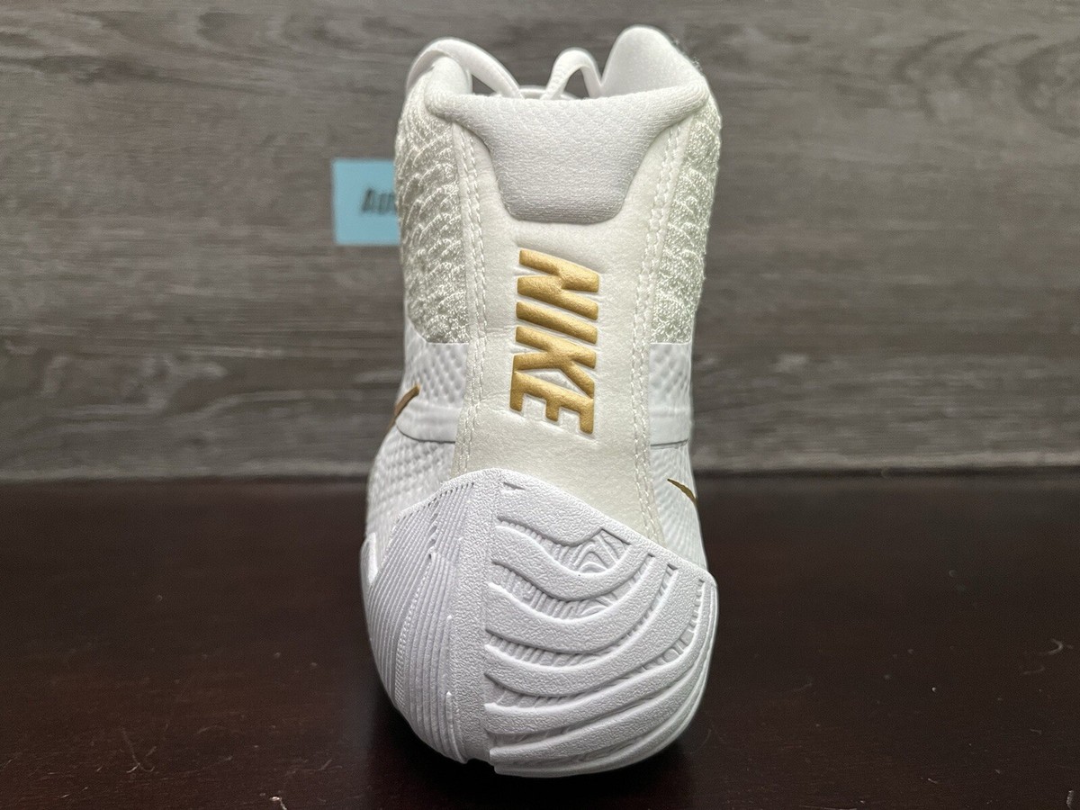 Nike Tawa Flyknit White Metallic Gold Wrestling Shoes Men's 11.5