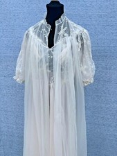 Vintage 60s Vanity Fair Off White  Pink Chiffon Lace Bridal Gown  Robe    sj17j