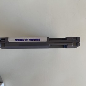 WHEEL OF FORTUNE Nintendo NES, featuring Vanna White, Complete with Styrofoam