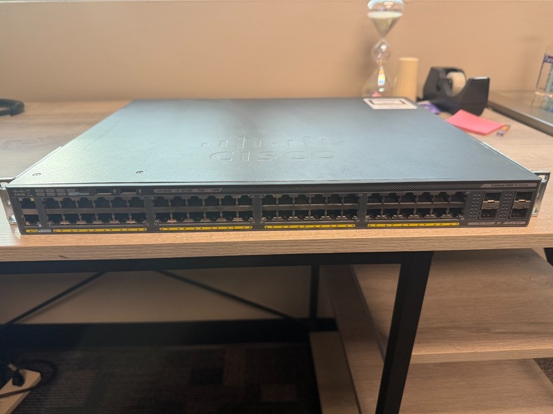 Cisco Network Switches (WS-C2960X-48FPD-L) 48 Port