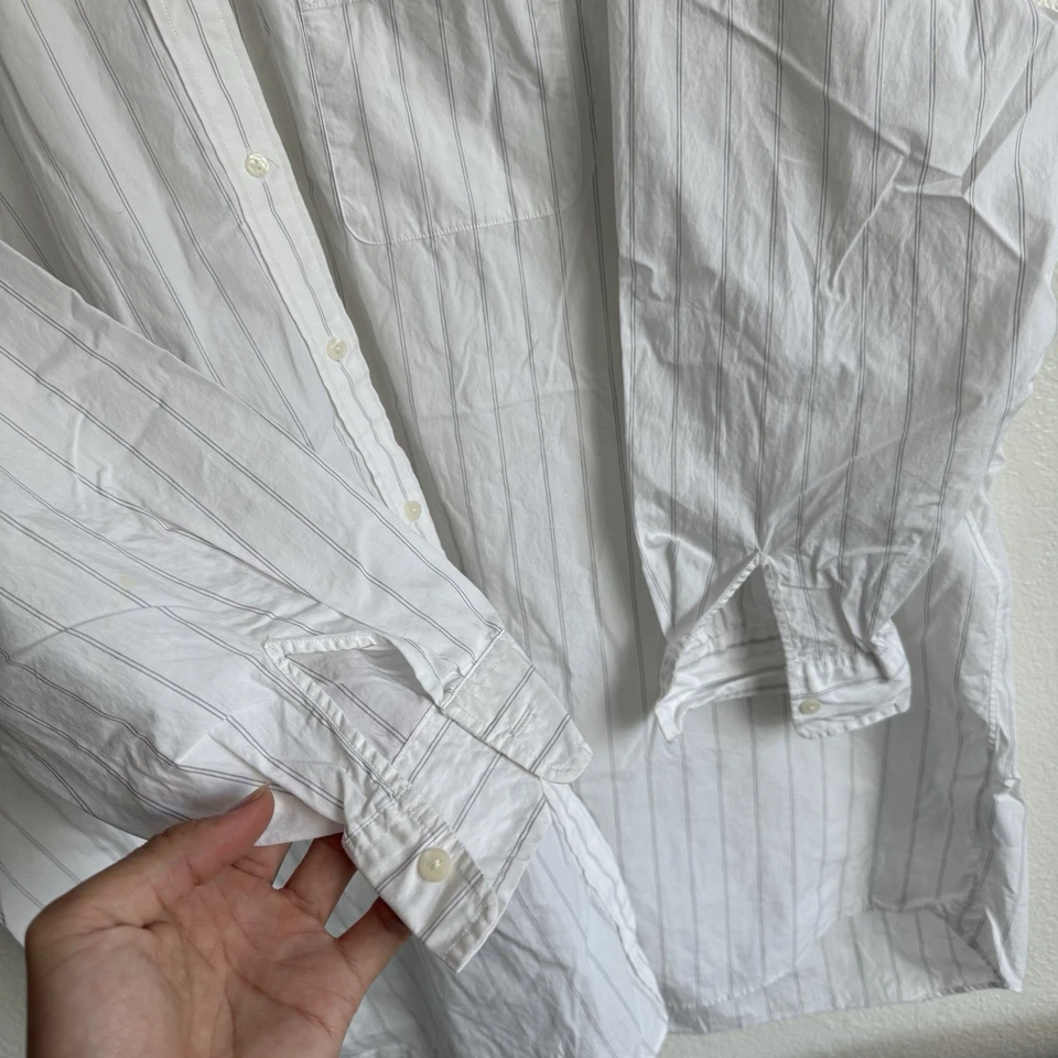 Camisa Uniqlo Para Hombres Mediana Grande Con Botones Ropa de Calle Coreana Preppy Blokecore Foto 3 de 4