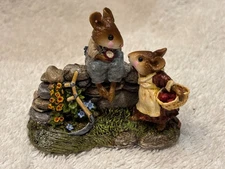 Wee Forest Folk, Wayside Chat, 1994, FS-07