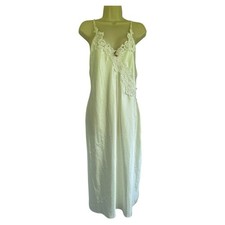 California Dynasty Off White Nightgown Gown Lace and Beaded trim Medium