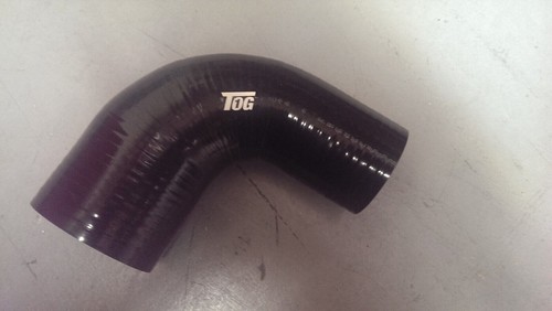 TOG 2.25-2.75inch 57-70mm 90 degree silicone hose reducer bend elbow black 125mm - Bild 1 von 3
