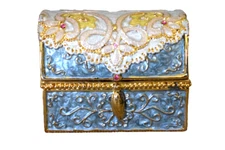 Vintage Treasure Box Enamel Jewelry Trinket Box Made with Swarovski Crystals