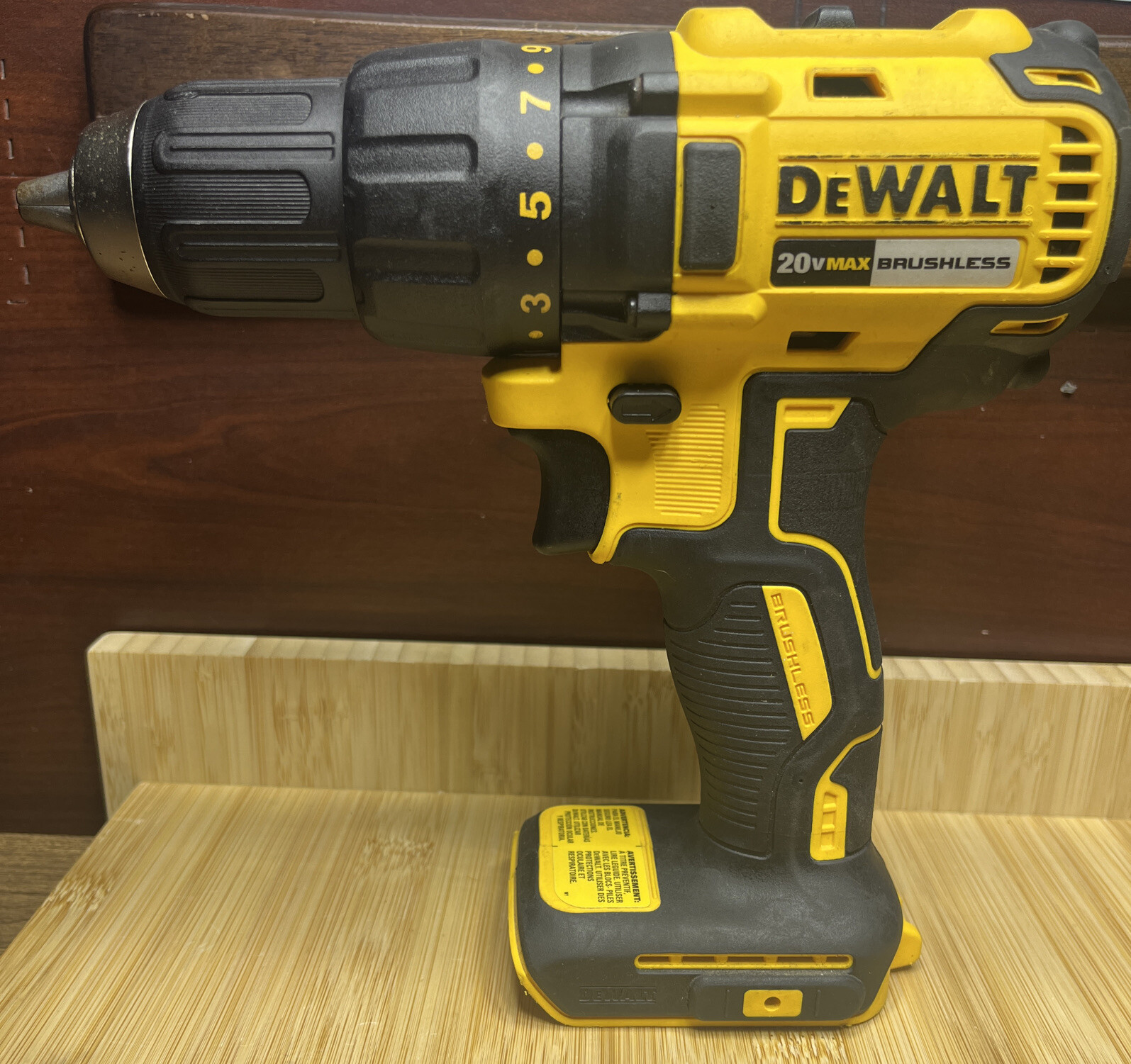 DEWALT DCD777 20V 20 Volt Max 1/2" Compact 2Speed Brushless Drill Demo
