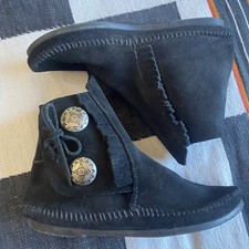 Vintage Minnetonka Moccasin Black Suede Ankle Boots. Conchos Suede Tie. Size 6