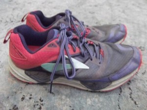 brooks cascadia 12 women's