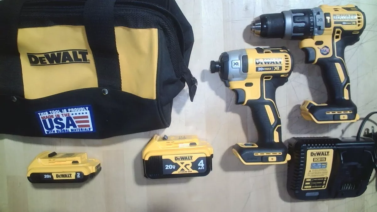 DEWALT 20V Cordless Hammer Drill and Impact Driver Combo Kit