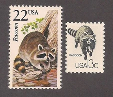 RACCOON - SET OF 2 U.S. POSTAGE STAMPS - MINT CONDITION