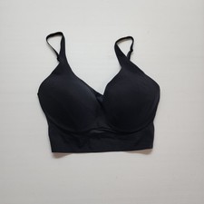 Victoria's Secret Incredible Lightweight Mesh Trim Wireless Logo Sports Bra 34DD