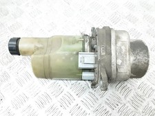 Pompe direction assistée Volvo V50