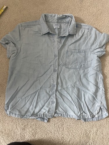 Damen RVCA Denim Knopf kurz Oberteil Fronttasche groß, weicher Denim, hinten offen