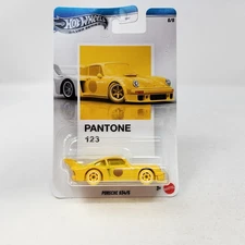 Porsche 934/5 * 2026 Hot Wheels PANTONE Silver Series Case A