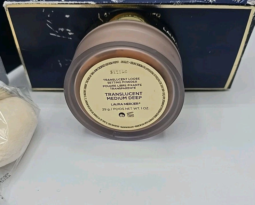 Laura Mercier The Guiding Star Translucent Medium Loose Setting Powder +Puff New - Image 2 of 4