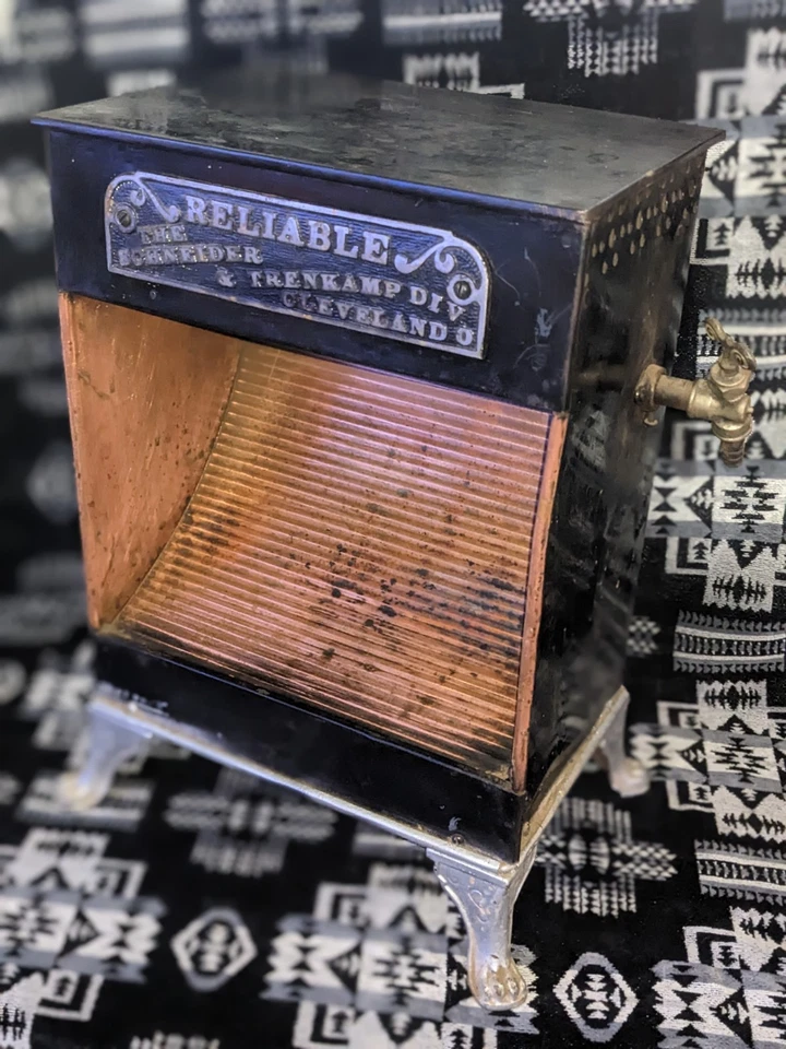 Antique  Reliable The Schneider & Trenkamp Natural Gas Heater - Works  - Image 4 of 4