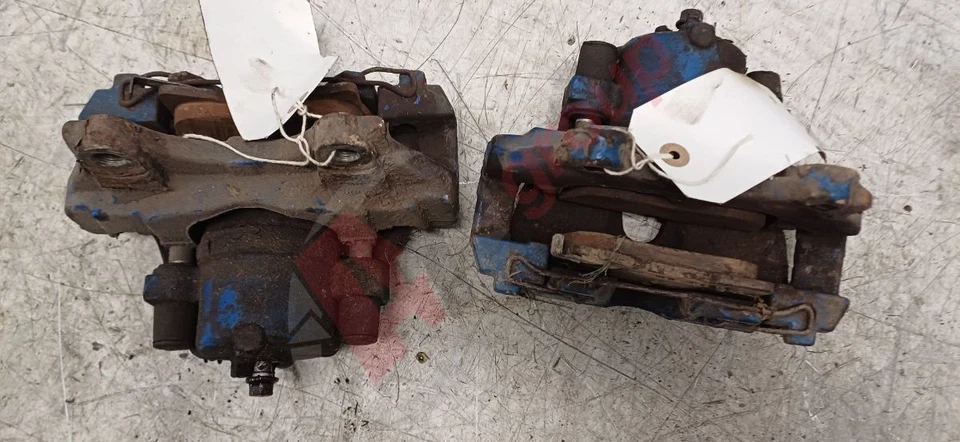 VAUXHALL CORSA D VXR ARCTIC EDITION 06-11 FRONT BRAKE CALIPER PAIR - Image 4 of 4