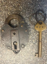 Antique Slaymaker Cast Iron Scandinavian Padlock w/ Original Key – Early 1900s