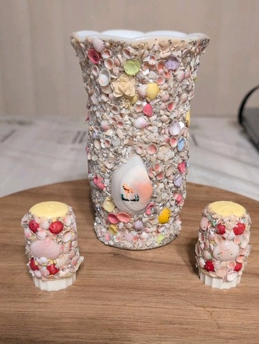 Vintage Flower Vase With Salt & Pepper Shaker Set Florida Sea Shell Covered