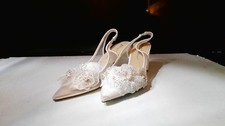 Women's Betsey Johnson Petra Flower Applique Slingback Pumps Ivory 8.5
