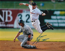 Scooter Gennett SIGNED 8x10 PHOTOGRAPH AUTOGRAPHED
