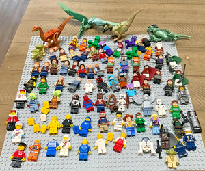 AUTHENTIC LEGO Minifigure Lot MINECRAFT JURASSIC HARRY POTTER VINTAGE SPACE X 85