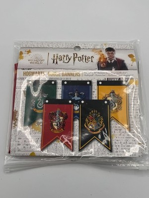 House Banners Set 5 Flags Gryffindor Slytherin Ravenclaw