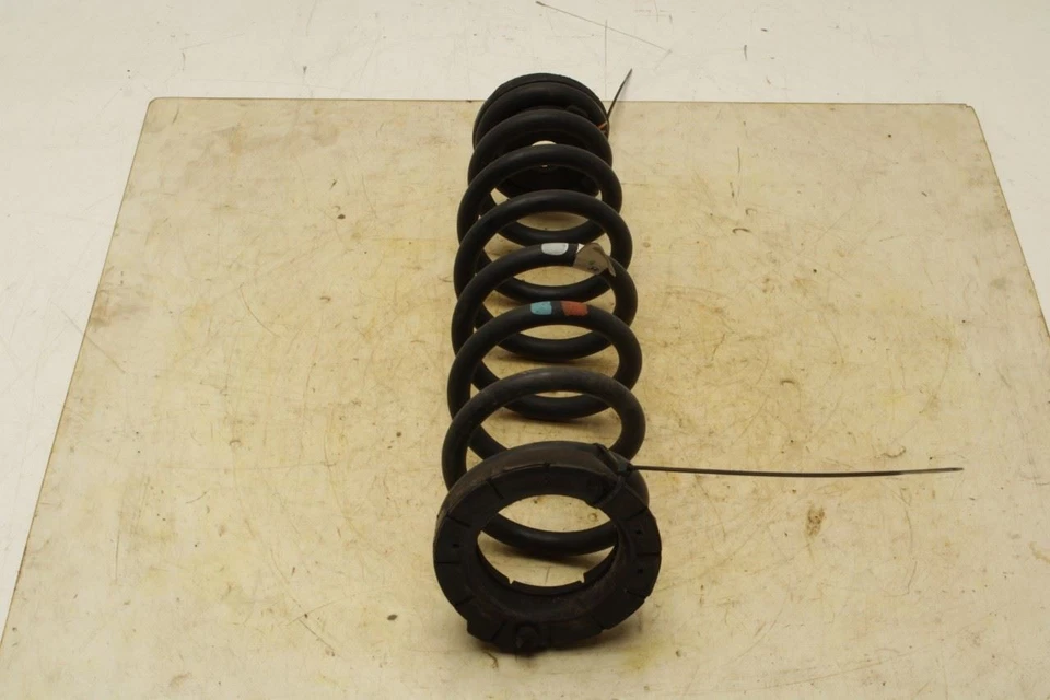 Пара пружин катушки подвески 2023-25 Kia Sportage Hybrid EX 1,6 л полный привод RR RH и LH - Изображение 4 из 4