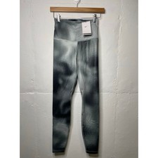 NEW Nike One Women's Black/GRAY Printed High-Rise Training Leggings Size XS
