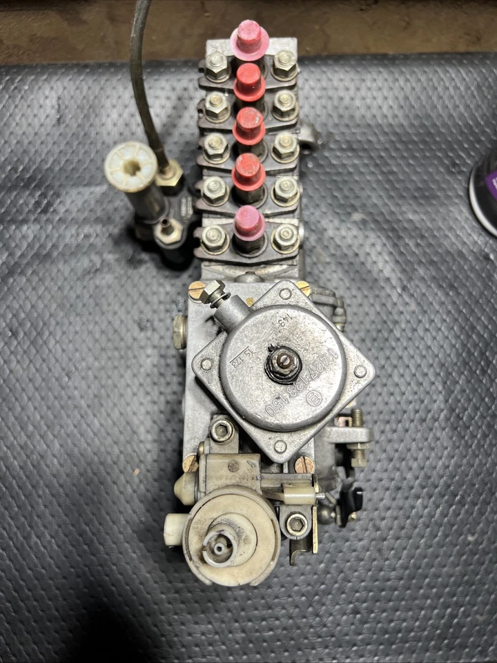 Bomba de inyección de combustible turbo diésel W123 W126 300D 300SD 6170704101 / 0403245020 Foto 4 de 4