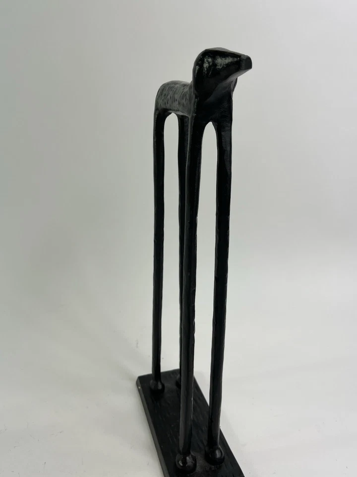 Estatuilla de colección Pottery Barn Heavy Scout Dog ALTA estilo Giacometti 12" Foto 2 de 4