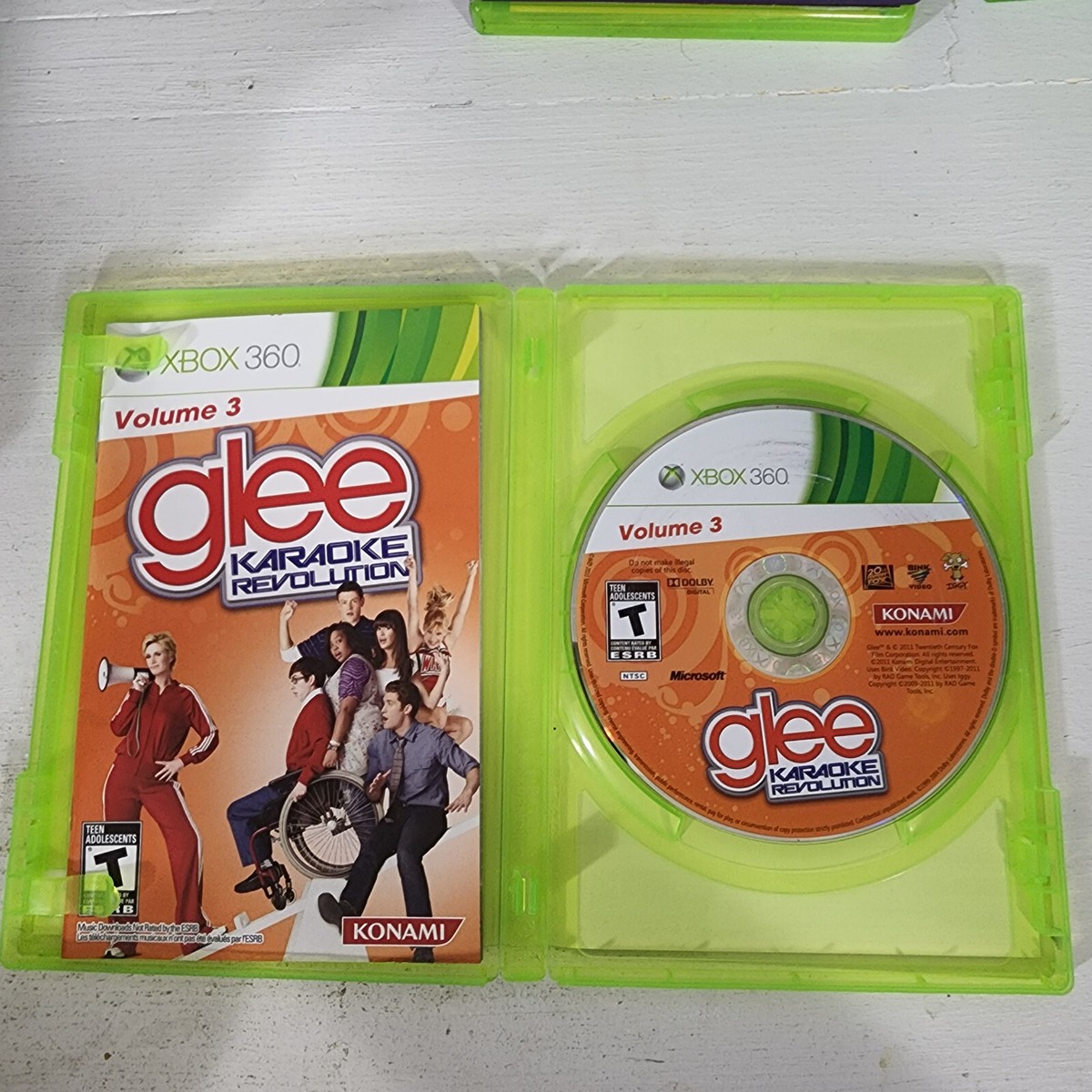 Karaoke Revolution: Glee - Vol. 3 (Microsoft Xbox 360, 2011