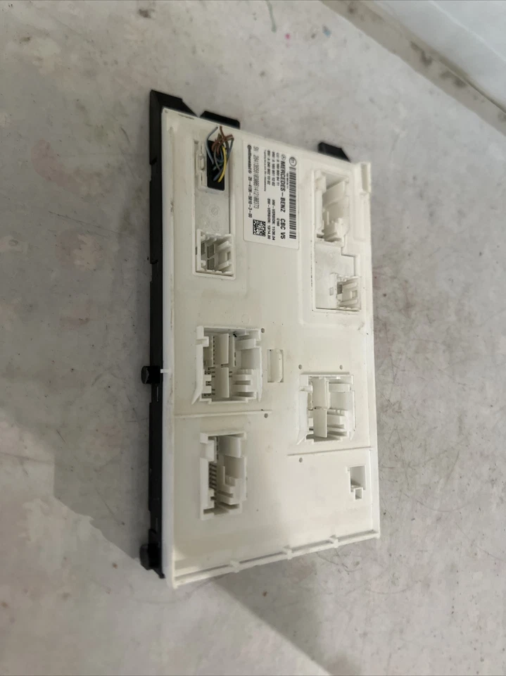 Mercedes Benz GL450 2013-2019 unidad de módulo de control informático SAM delantero OEM Foto 2 de 4