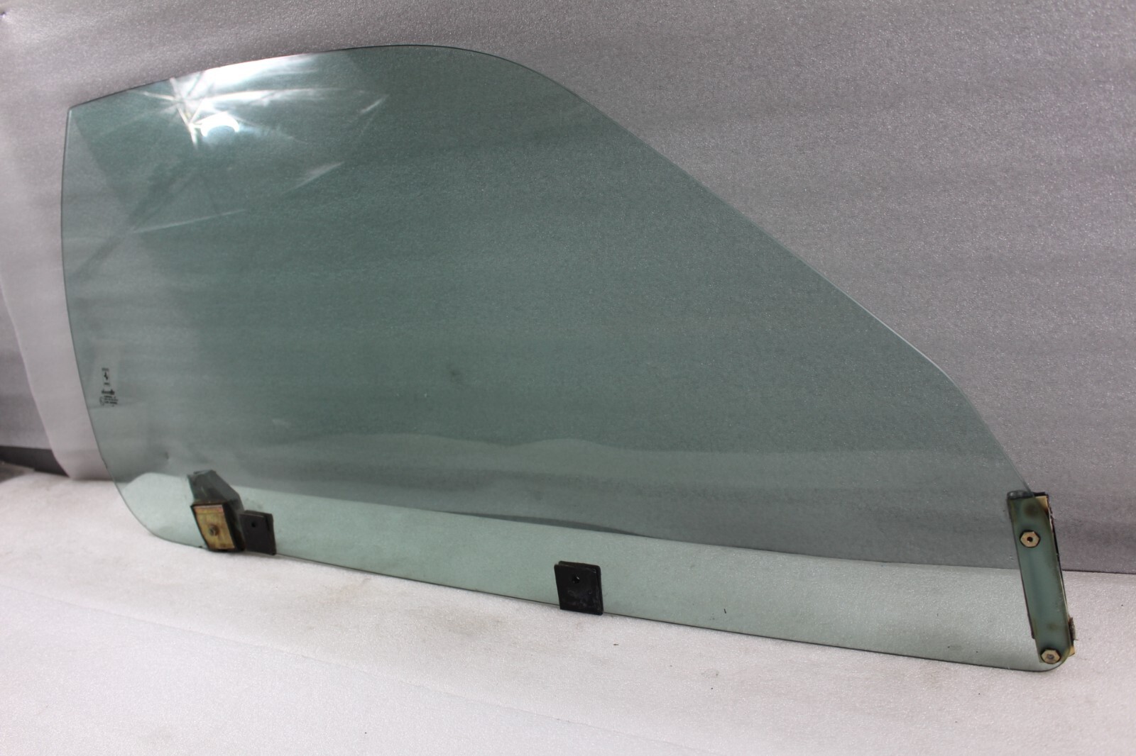 Ferrari 456, RH, Right, Front Door Glass, Used, P/N 65434300