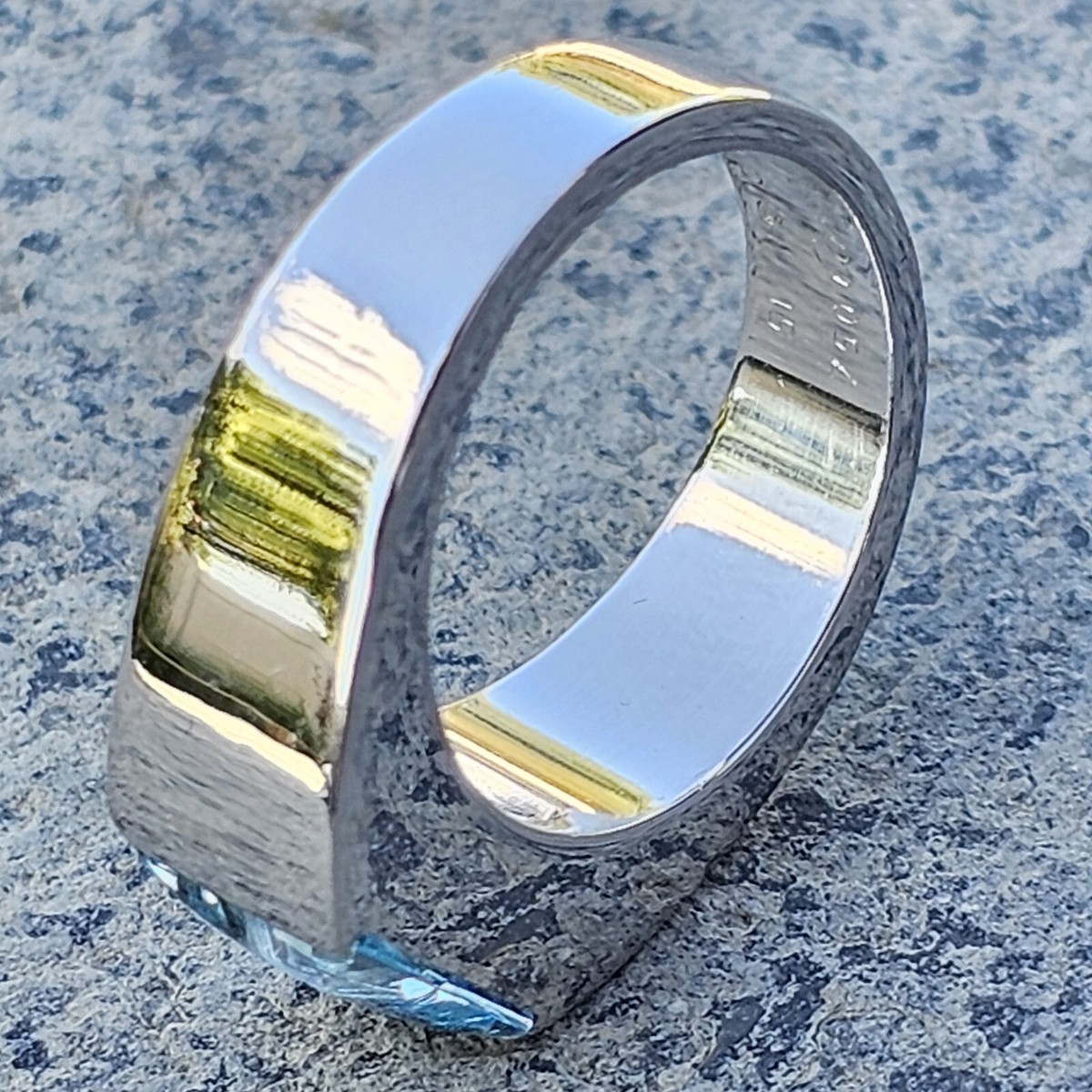 Cartier Blue Stone Ring Tank 18k White Gold Size 51 Us 5.75 Cartier Blue Stone Ring Tank 18k White Gold Size 51 Us 5.75