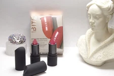Bite Beauty Power Move Matte Lipstick ~ SUGAR BUNS/JUNIPER ~ travel/mini