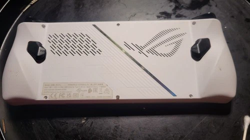 ASUS ROG Ally AMD Ryzen Z1 Extreme 512GB SSD 16GB RAM Gaming Handheld Console