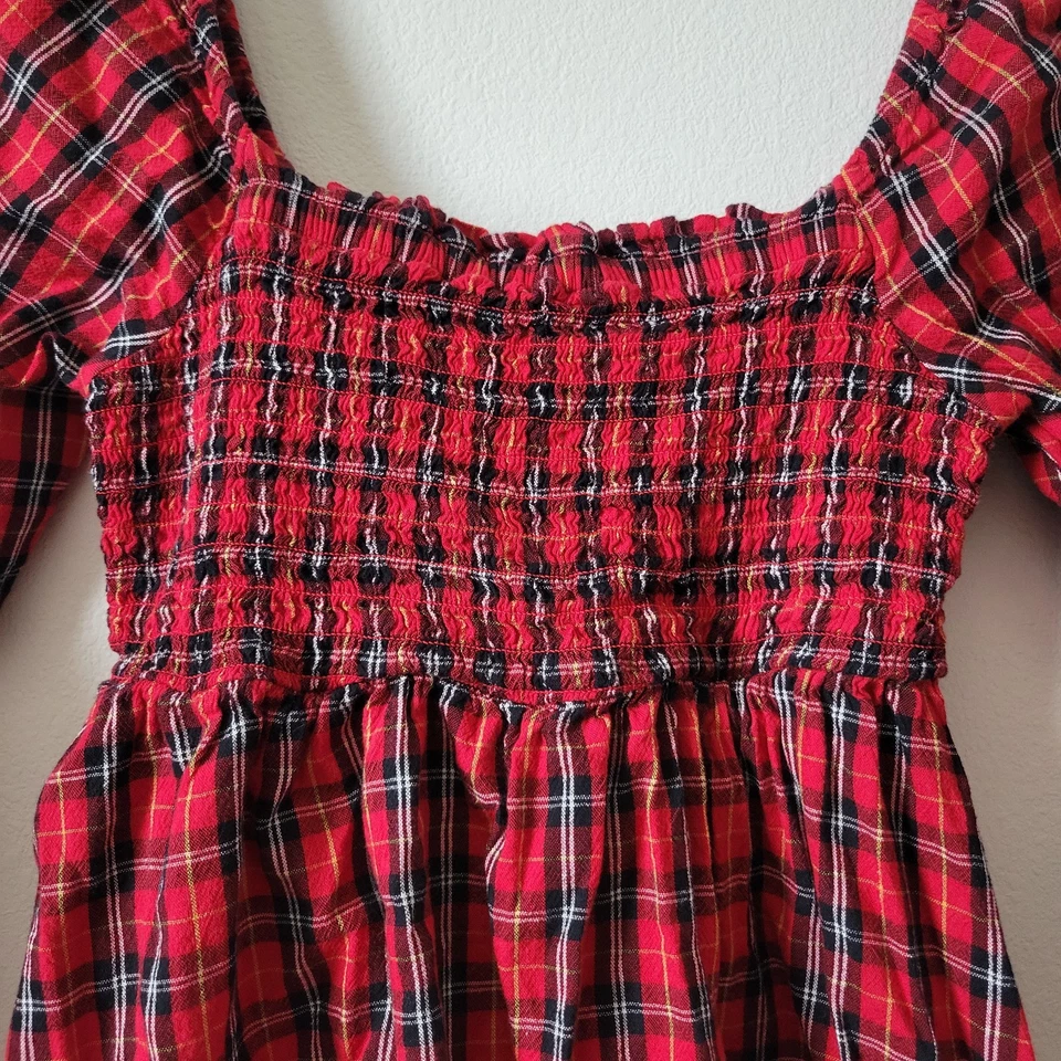 Vestido de férias Old Navy feminino manga comprida vermelho xadrez tartan costas laço tamanho 8 - Imagem 2 de 4
