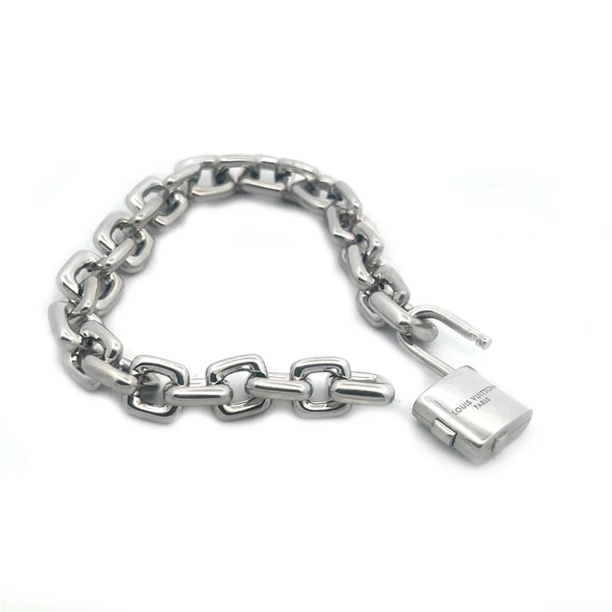 Louis Vuitton Gold Bracelet 18k White Padlock Charm Square Link
