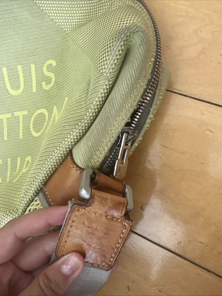 Louis Vuitton Taza Lona Verde Lima Damier Geant Lona Cuero Edición Limitada Foto 4 de 4