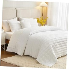 White Queen Size Quilt Bedding Set, Full/Queen 90"x96" Striped White
