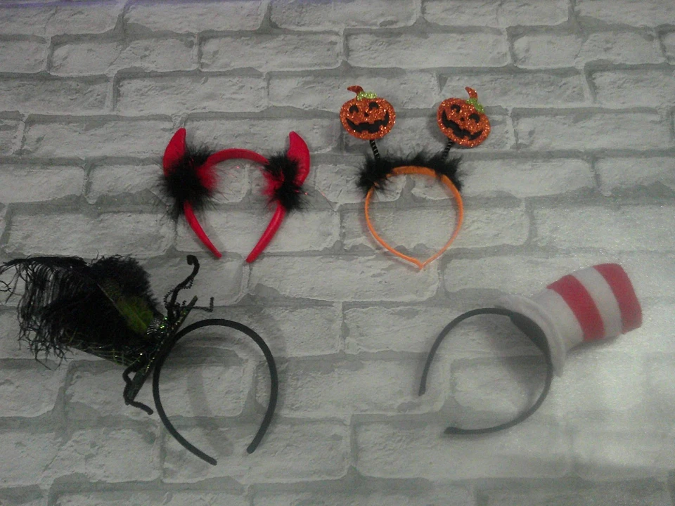 Halloween Headband Lot Of 4 Halloween Dr. Seuss Accessories one size - Image 3 of 4