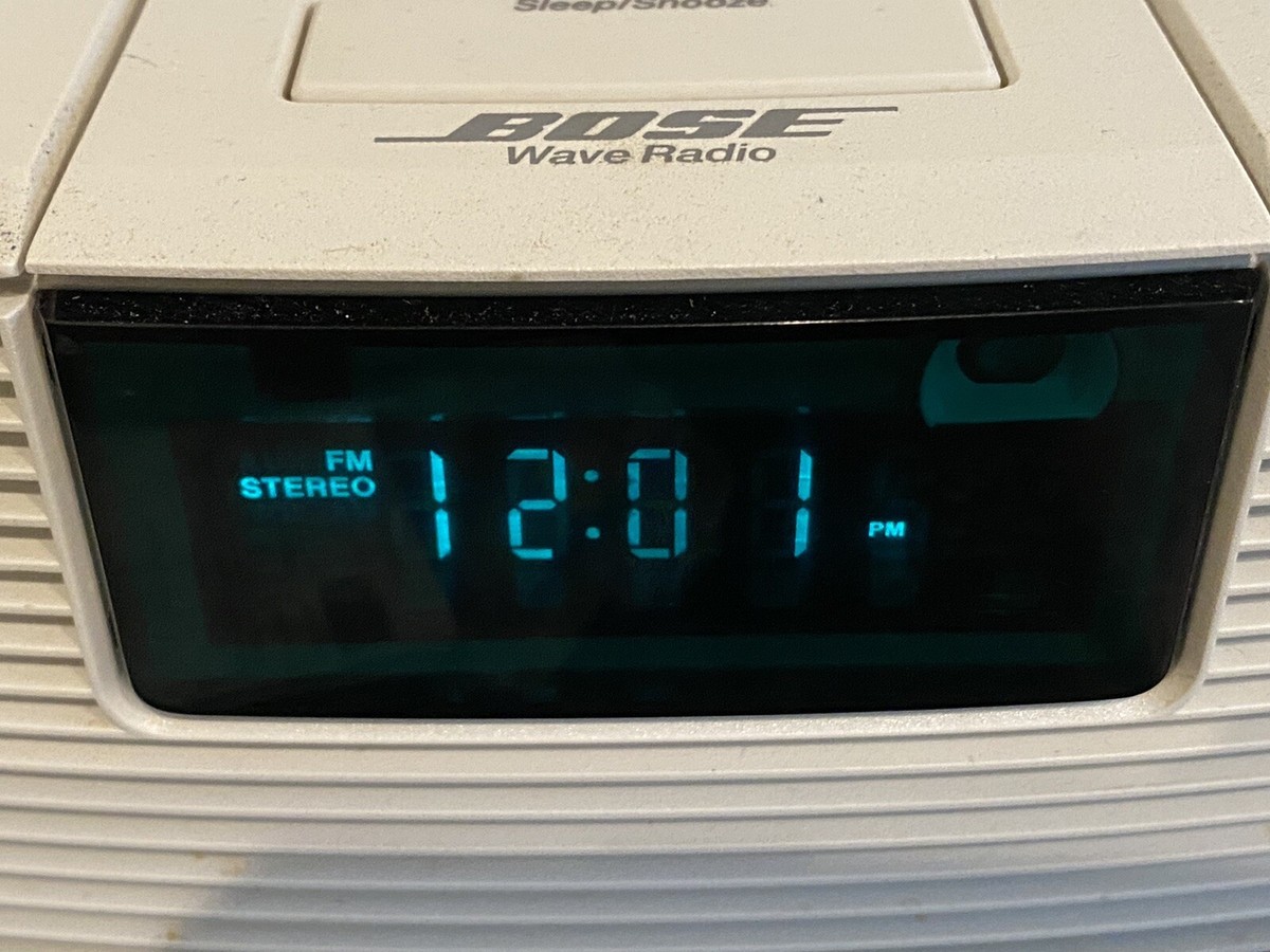 ボーズ　WAVE RADIO　BOSE　AWR1-0W Bose AWR1-RW White PLATINIUM Wave Radio Bose Sound W Remote