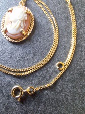 Pendentif Camée Ancien XIXème Siècle En Coquillage - Gravure Fine Plaqué Or - Très Raffiné - Occasion
