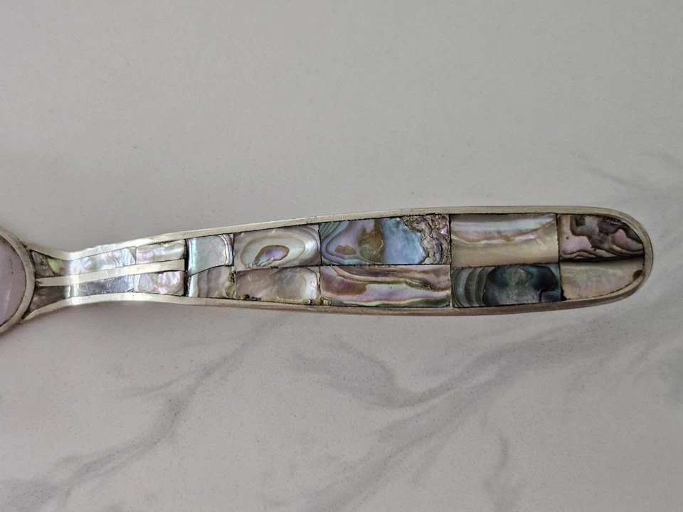 Servidor de Pasteles de Plata Alpaca México De Colección - Incrustación de Concha de Abulón - Mediados de Siglo Foto 2 de 4