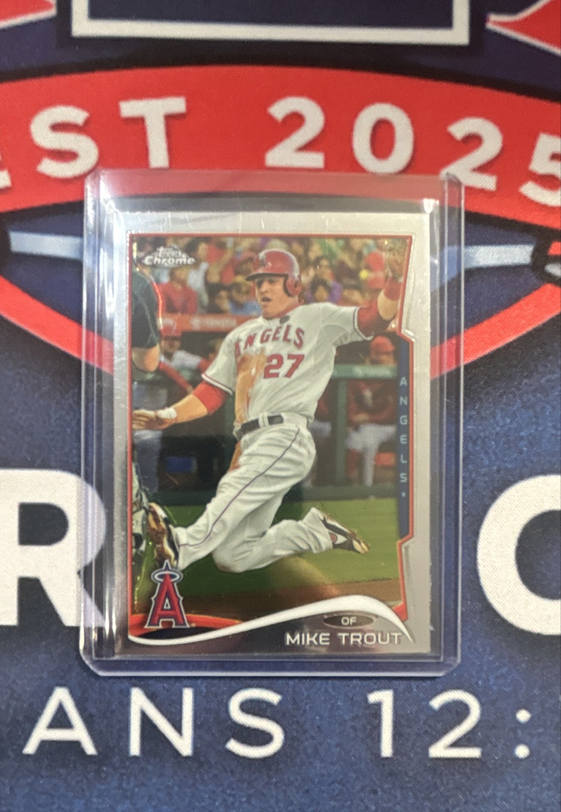 2014 Topps Chrome - Mike Trout #1 Sliding