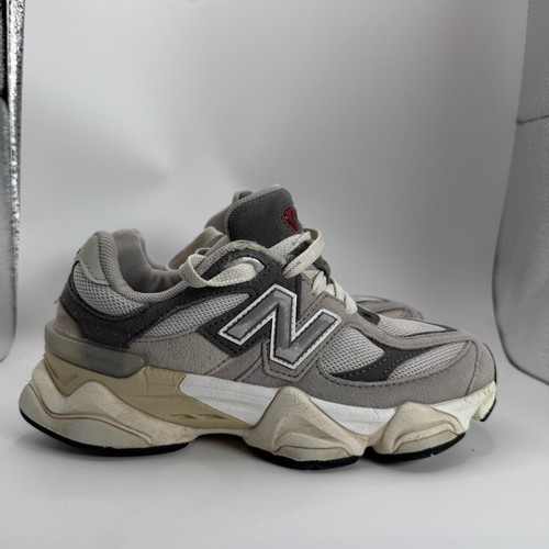 New Balance 9060 Rain Cloud Sneakers Kids Size 2.5 Gray Running School Gym Shoes